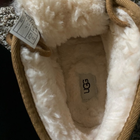 UGG neumel boots - Picture 4 of 5